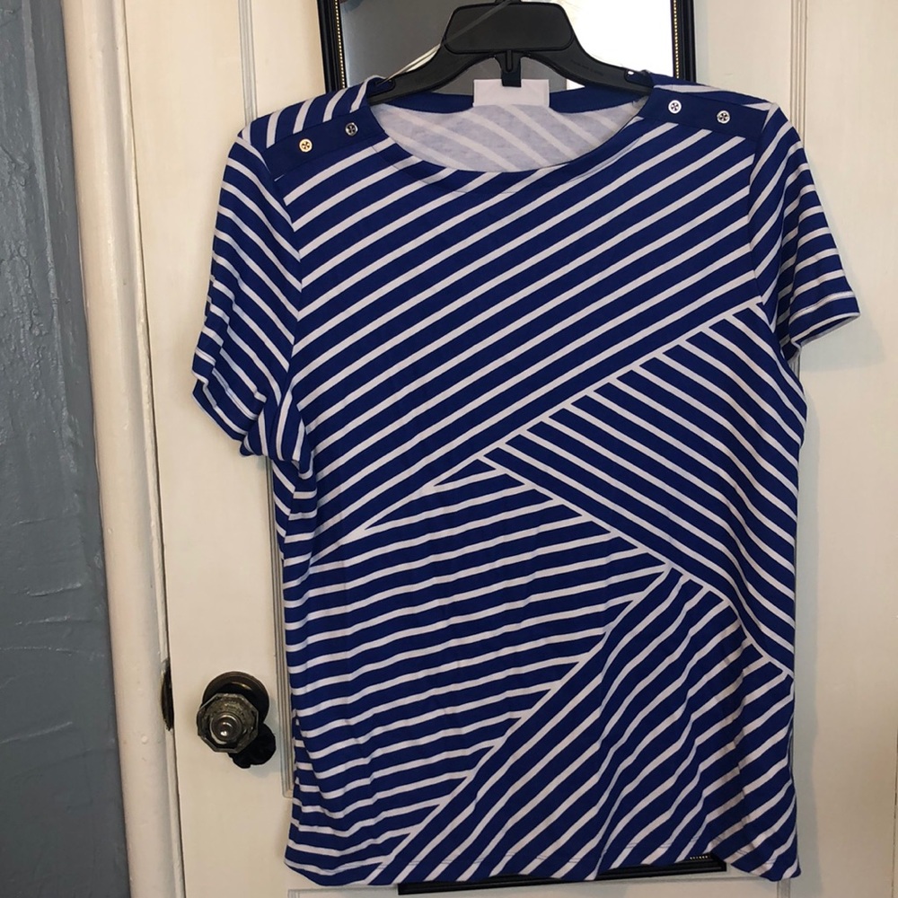 Blue and white striped tee with fashionable buttons at the shoulder area.
